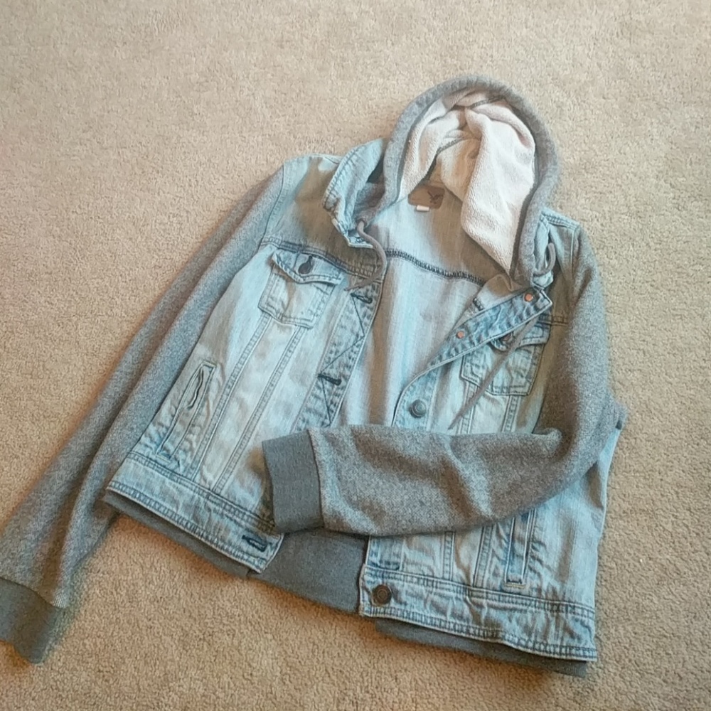 Denim sweatshirt jacket